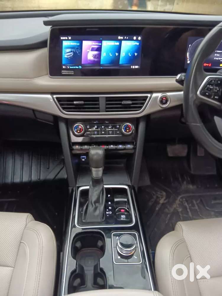 Mahindra Xuv700, 2022, Diesel