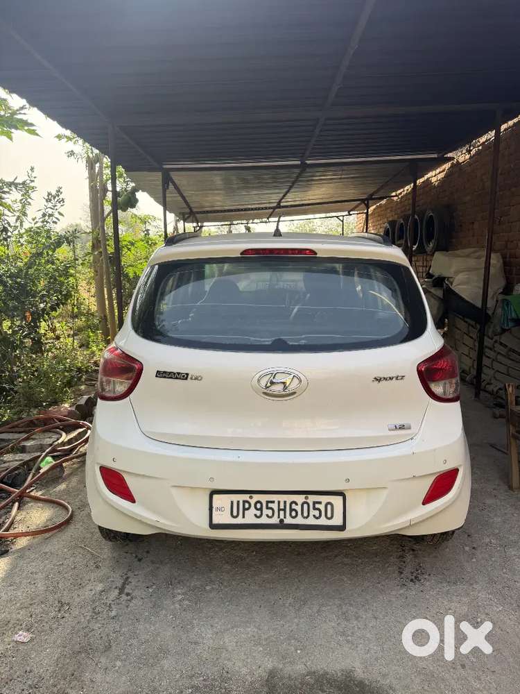 Hyundai Grand I10 2015 Petrol Well Maintained
