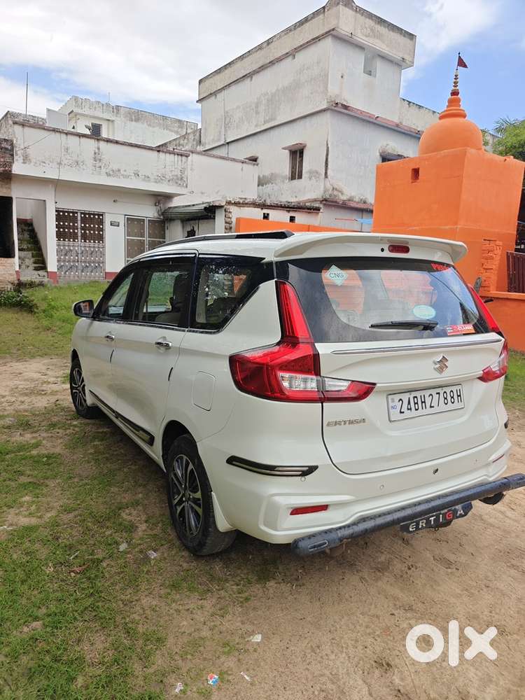 Maruti Suzuki Ertiga Zxi Cng 2024