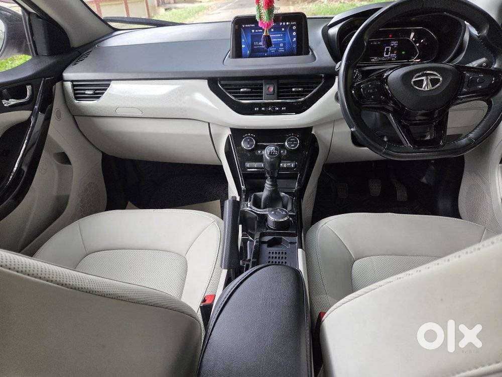 Tata Nexon 1.5 Revotorq Xz Plus Premium, 2022, Diesel