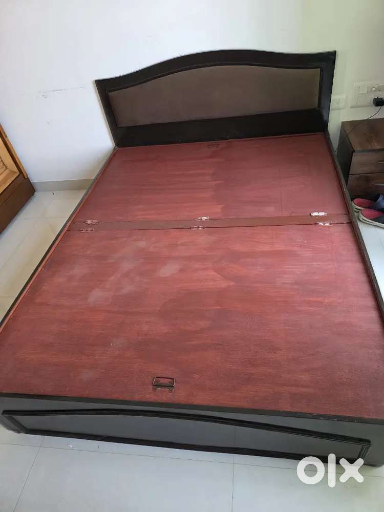 Queen Size Bed