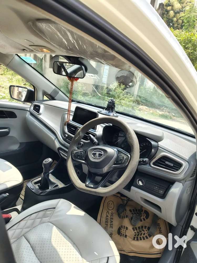 Tata Altroz 1.2 Xt, 2021, Petrol