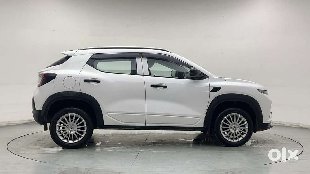 Renault Kiger Rxe, 2025, Petrol