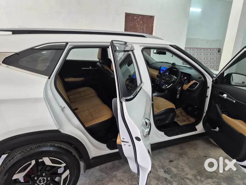 Kia Seltos 2023 Petrol Well Maintained