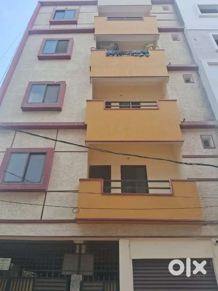 Spacious 2BHK flats for rent in Attapur , Near Pillar no. 242