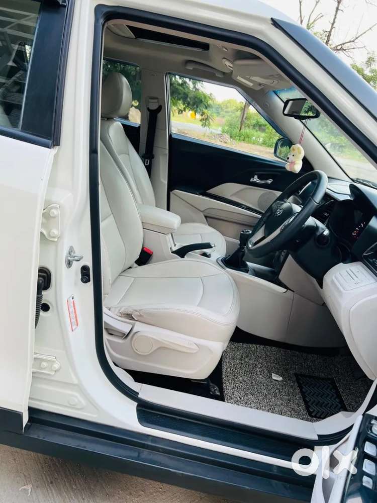 Mahindra Xuv300 W8 Option, 2021, Petrol