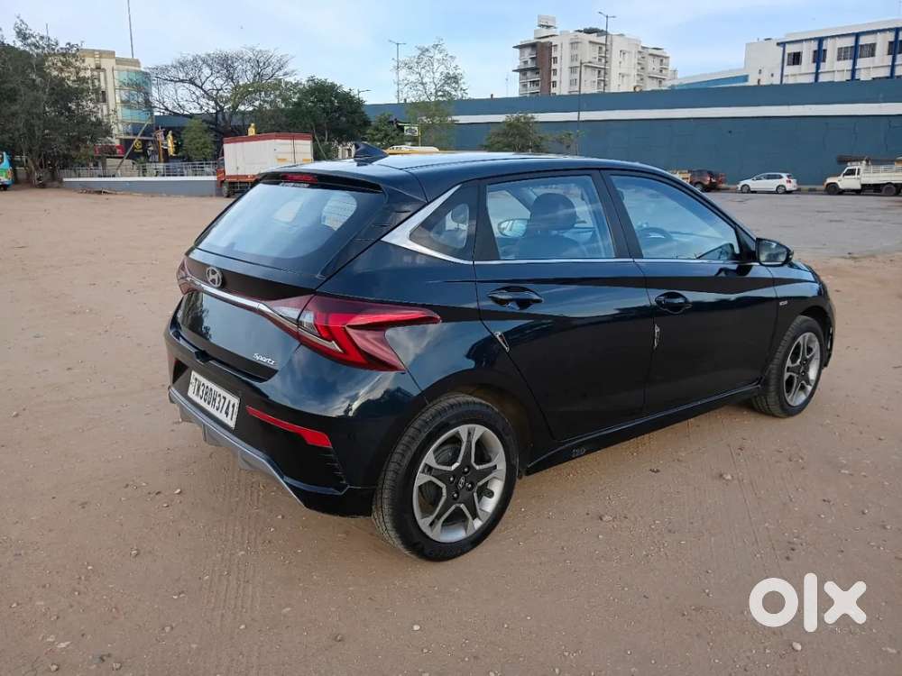 Hyundai I20 Sportz 1.2 Ivt, 2023, Petrol