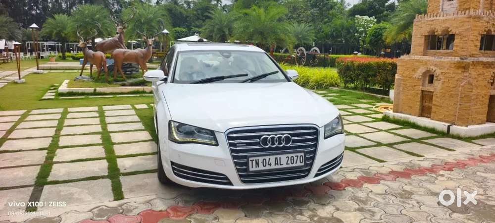Audi A8 L 2012