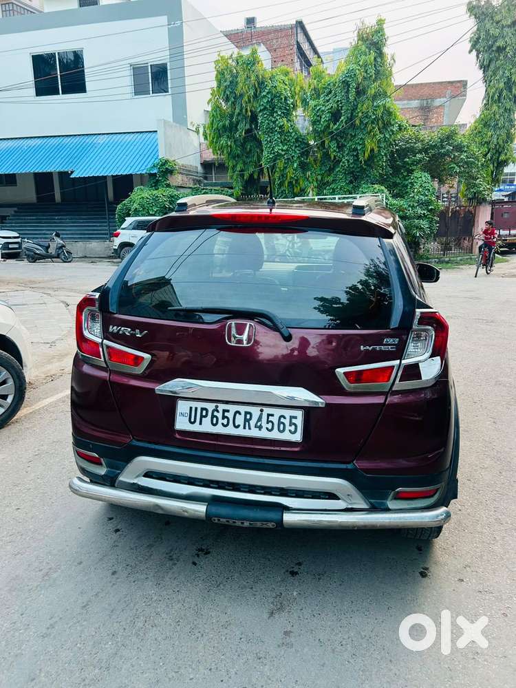 Honda Br-v Style Edition Vx, 2017, Petrol