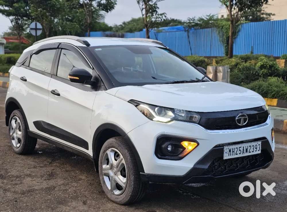 Tata Nexon 1.2 Revotron Xm, 2022, Petrol