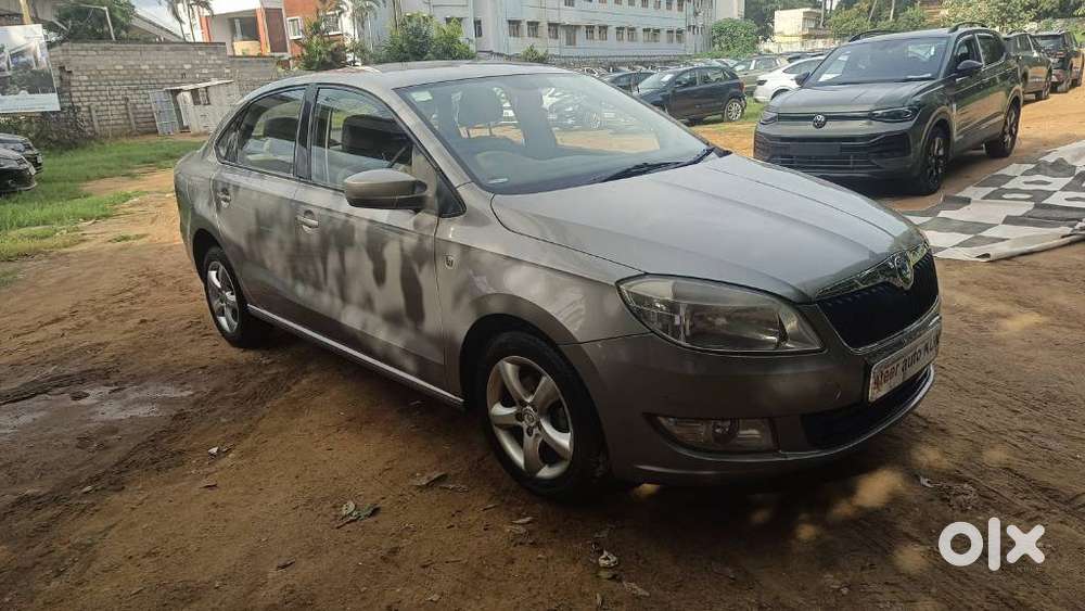 Skoda Rapid 1.6 Tdi Elegance, 2012, Diesel