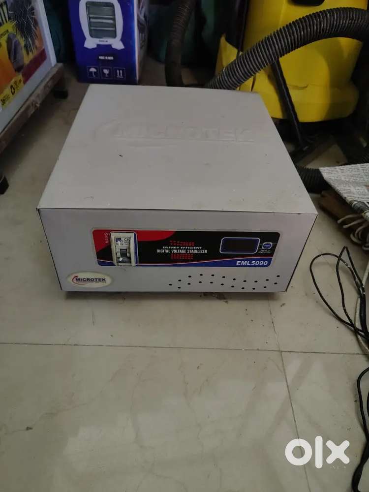 Microtek voltage stabilizer