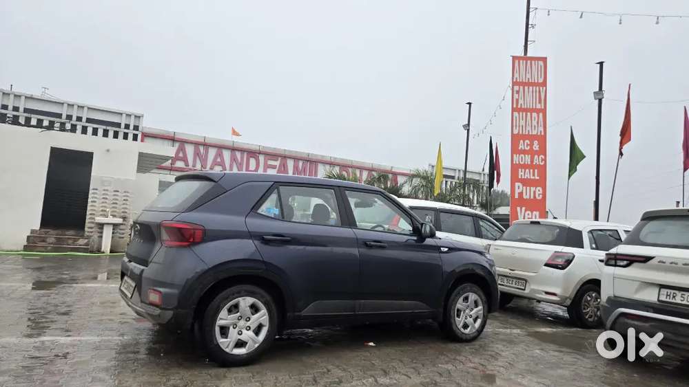 Hyundai Venue E 1.2 Petrol