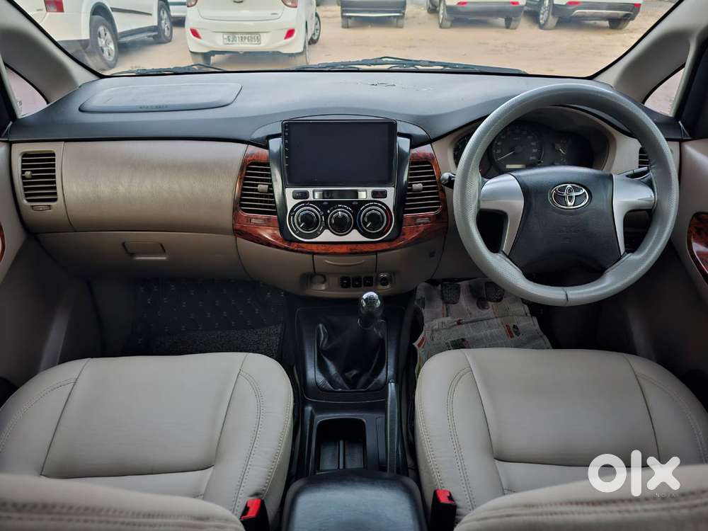Toyota Innova 2.5 G (diesel) 7 Seater, 2015, Diesel