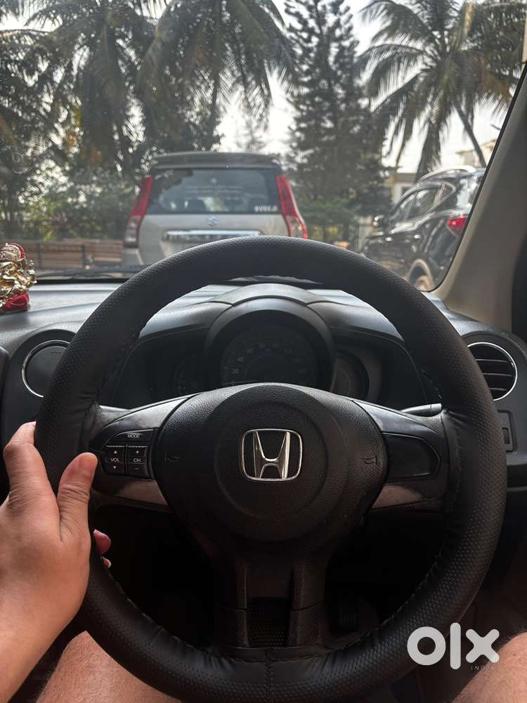 Honda Amaze Petrol 2015