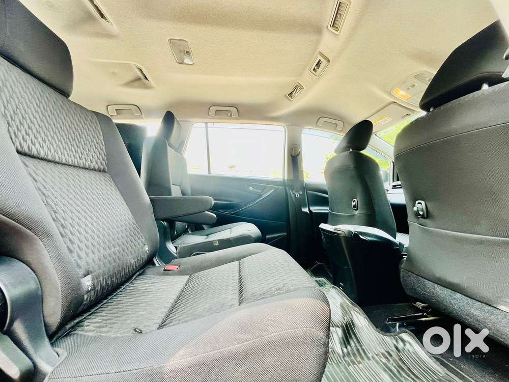 Toyota Innova Crysta 2.7 Gx At 8s, 2018, Petrol