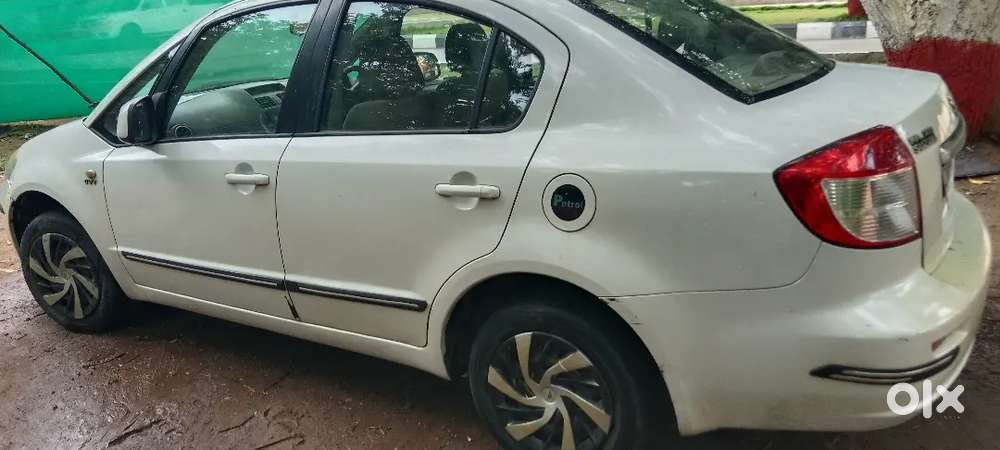 Maruti Suzuki Sx4 Vxi 2012