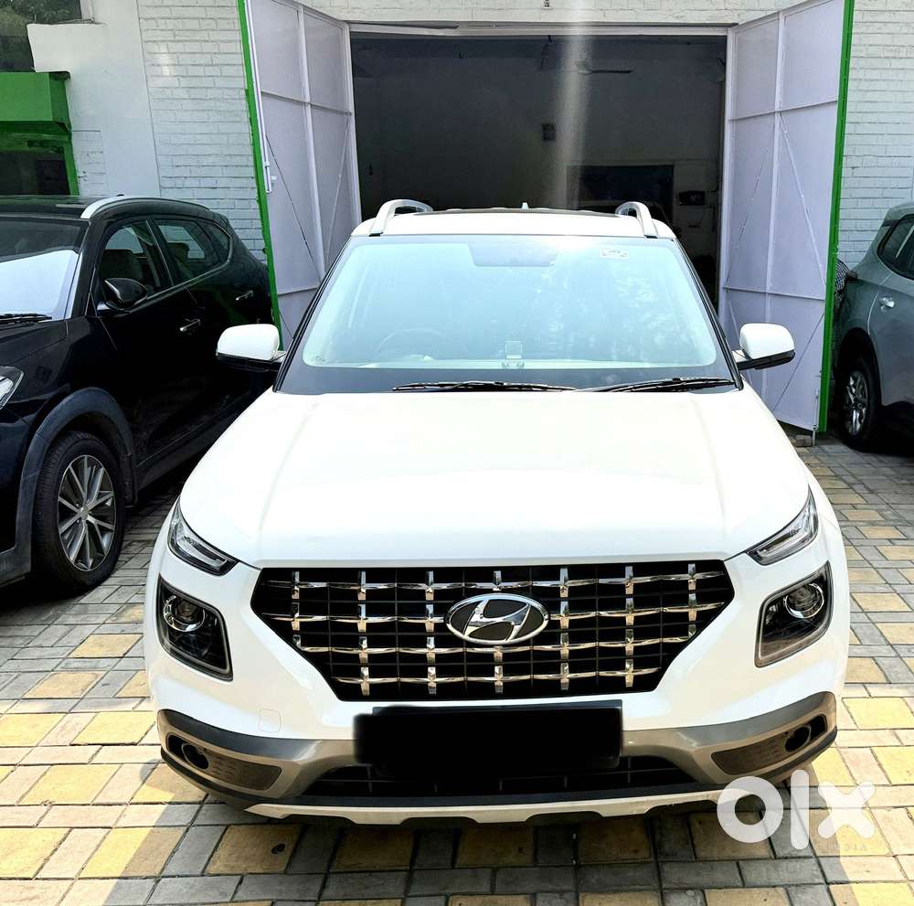 Hyundai Venue 1.0 Sx Plus Turbo Dct Dual Tone, 2019, Petrol