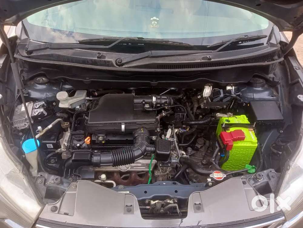 Maruti Suzuki Ertiga Vxi 2022 New Tyres Cool Ac