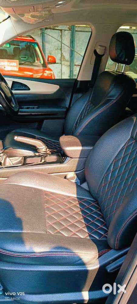 Mahindra Xuv700 2.2 Ax 5 Diesel Mt Str, 2023, Diesel