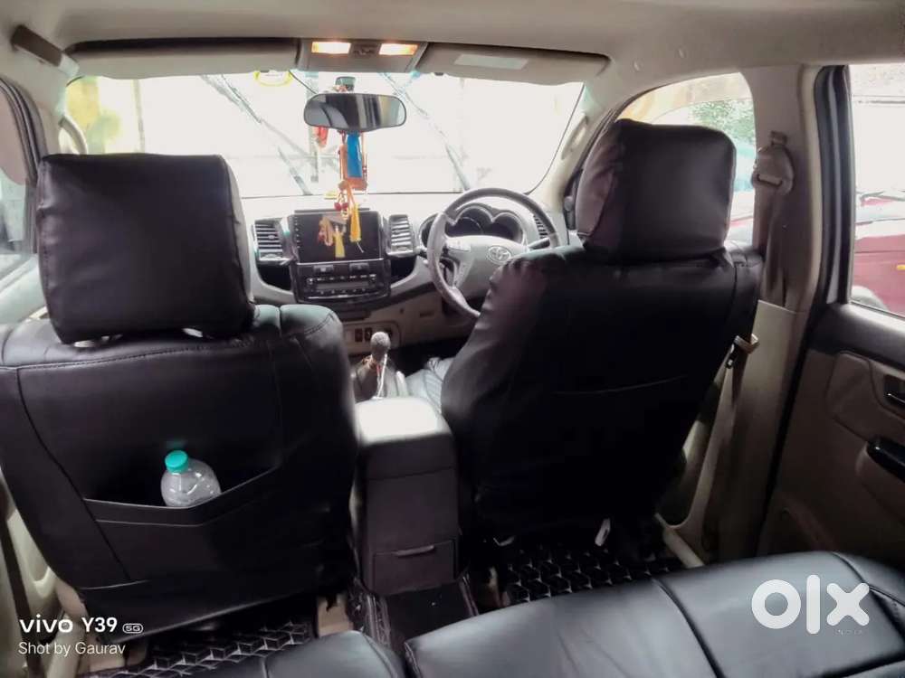 Toyota Fortuner 2015 Diesel Well Maintained