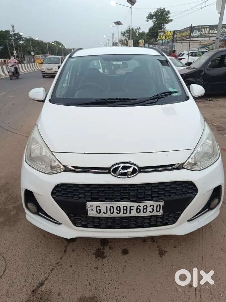 Hyundai I10 Sportz 2018 Cng