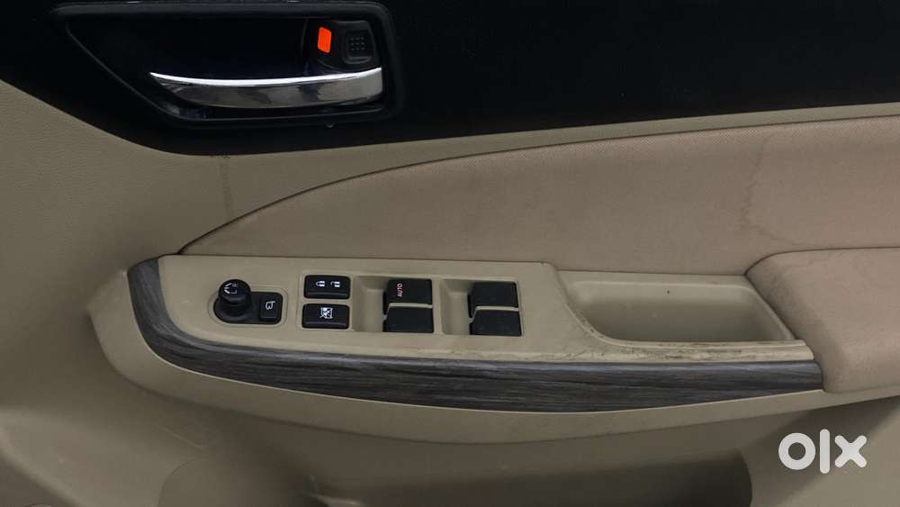 Maruti Suzuki Swift Dzire Amt Zxi, 2021, Petrol