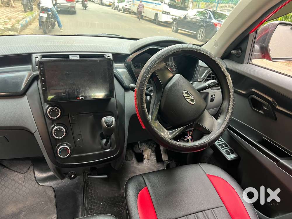 Mahindra Kuv 100 Mahindra-kuv-100-g80-k2-plus, 2020, Petrol