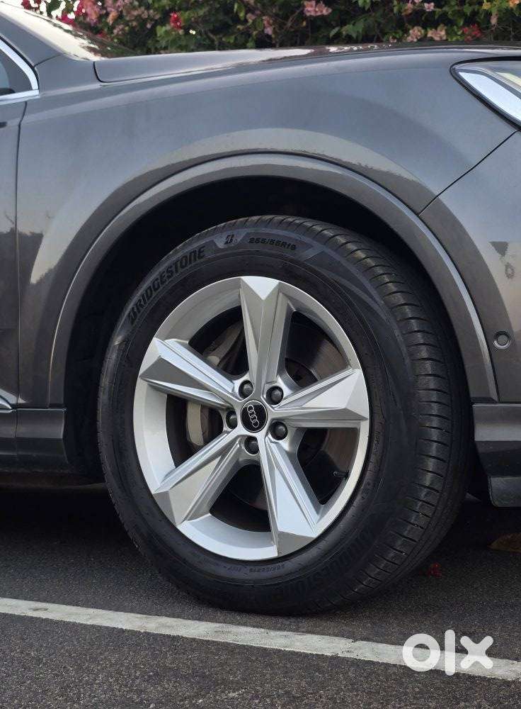 Audi Q7 Technology 55 Tfsi W/o Matrix, 2024, Petrol