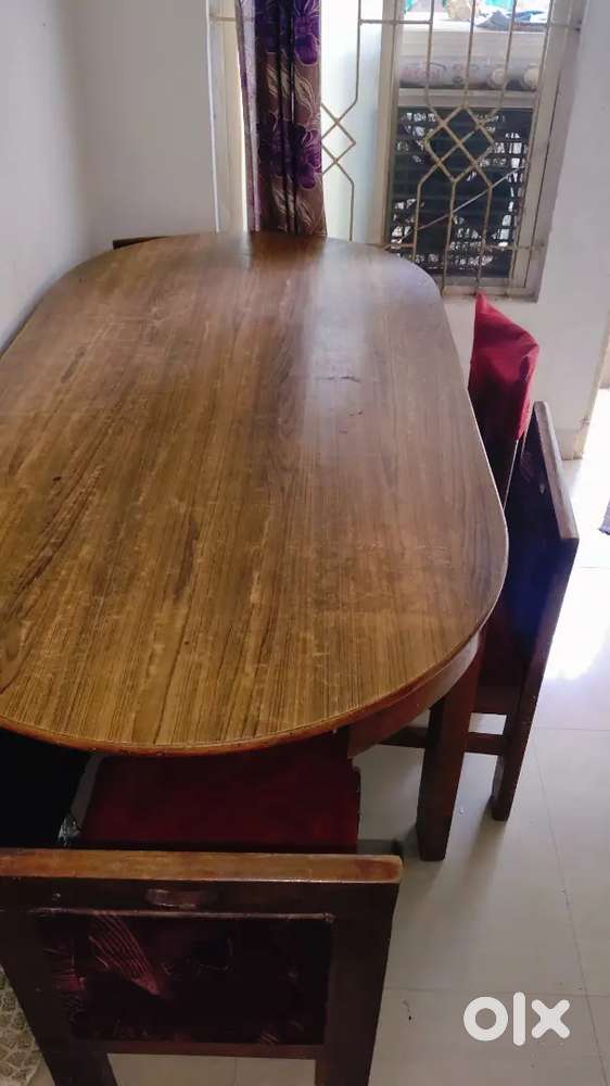Premium 6 Seater Wooden Dining Table &ndash; Excellent Quality