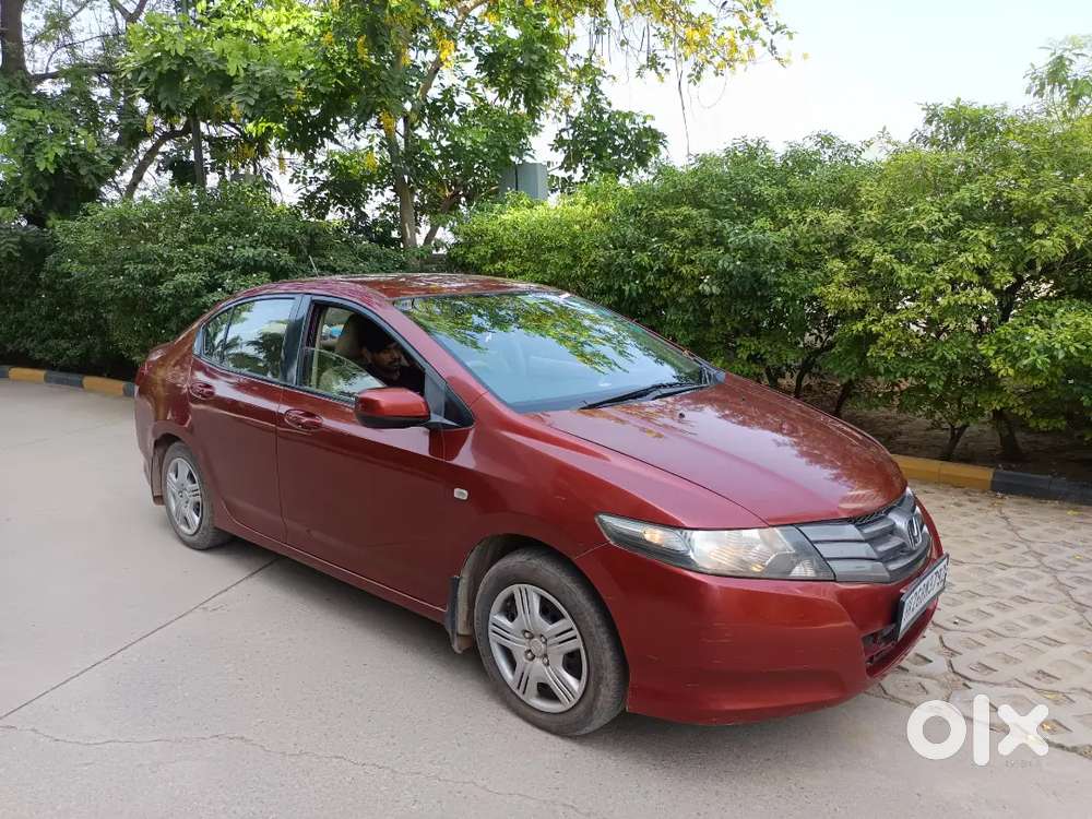 Honda City 2011 In Excellent Condition, Single Hand Run