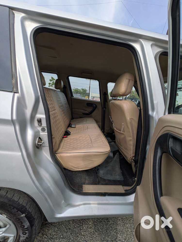 Mahindra Tuv 300 Mhawk100 T8, 2019, Diesel