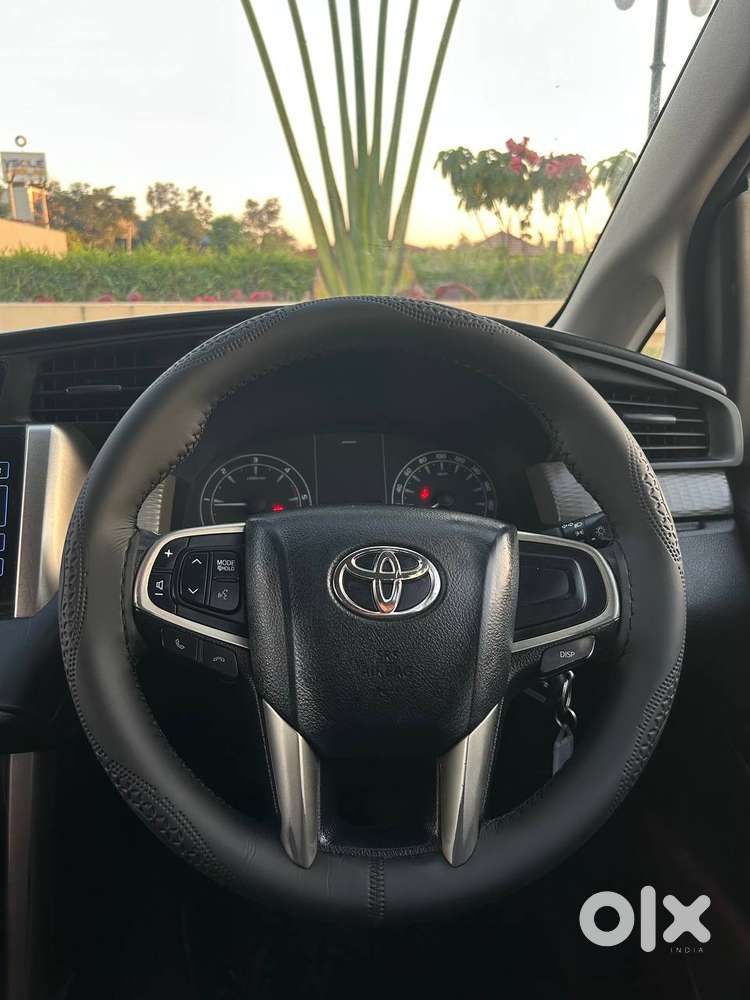 Toyota Innova Crysta