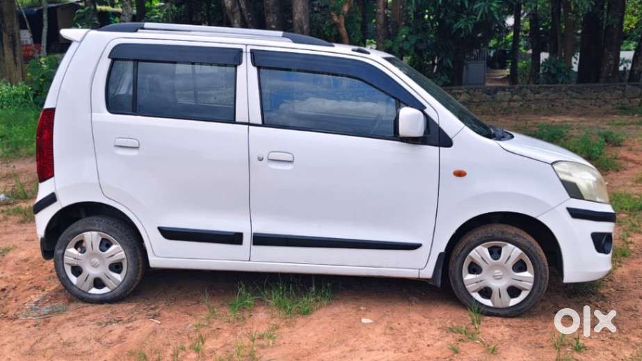 Maruti Suzuki Wagon R Vxi, 2015, Petrol