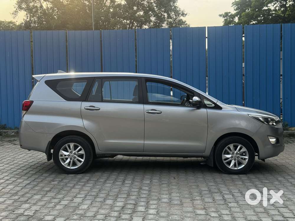 Toyota Innova Crysta [2020-ongoing] 2.4 Gx 7 Str, 2020, Diesel