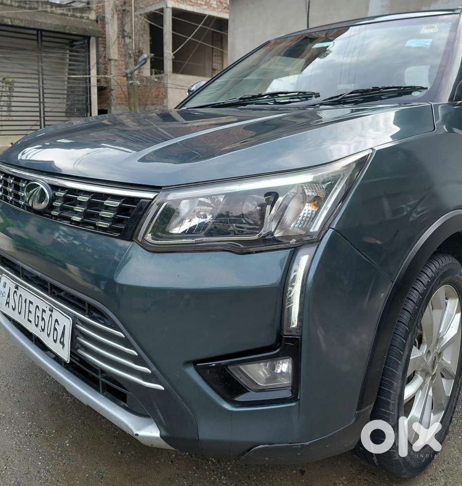 Mahindra Xuv300 W8, 2020, Petrol