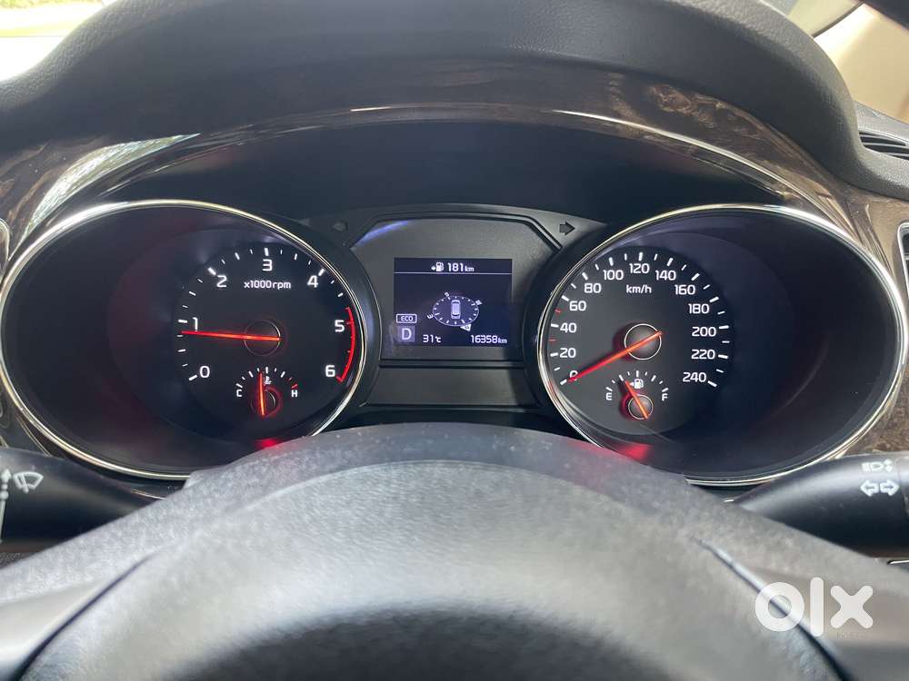 Kia Carnival Limousine Plus 7 Str, 2022, Diesel