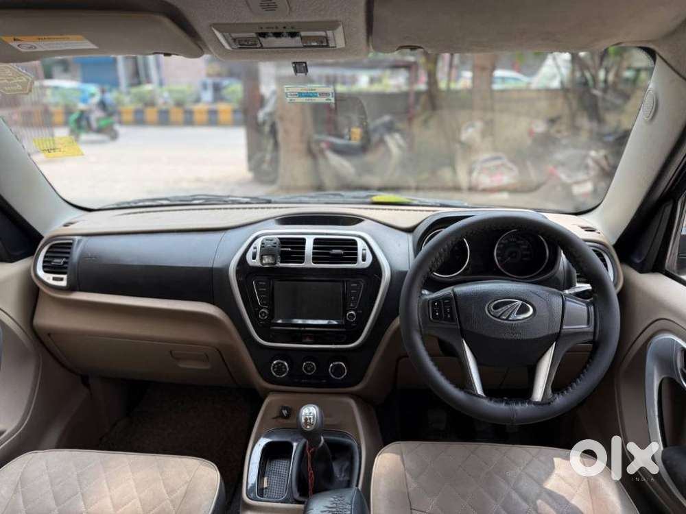 Mahindra Tuv 300 T10, 2018, Diesel