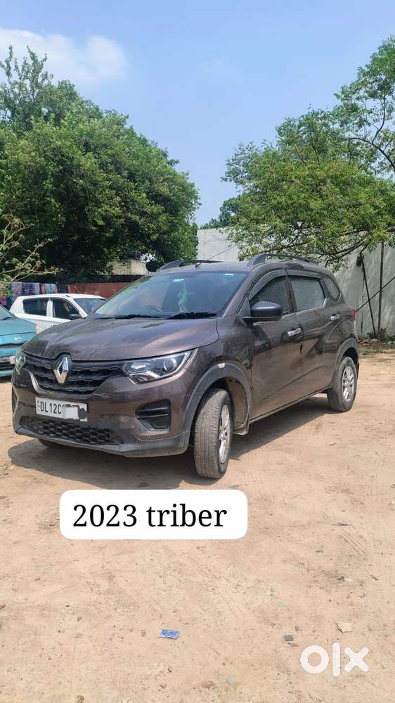 Renault Triber Rxl, 2023, Petrol