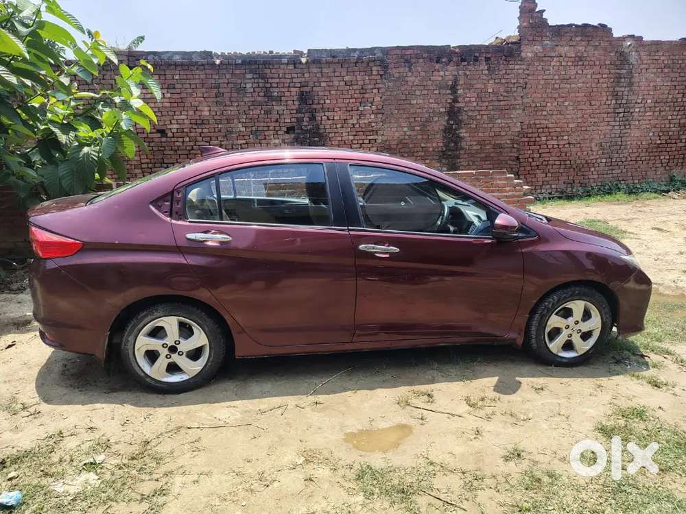 Honda City 2014 Diesel Manual Second Owner (88698050 And 15)