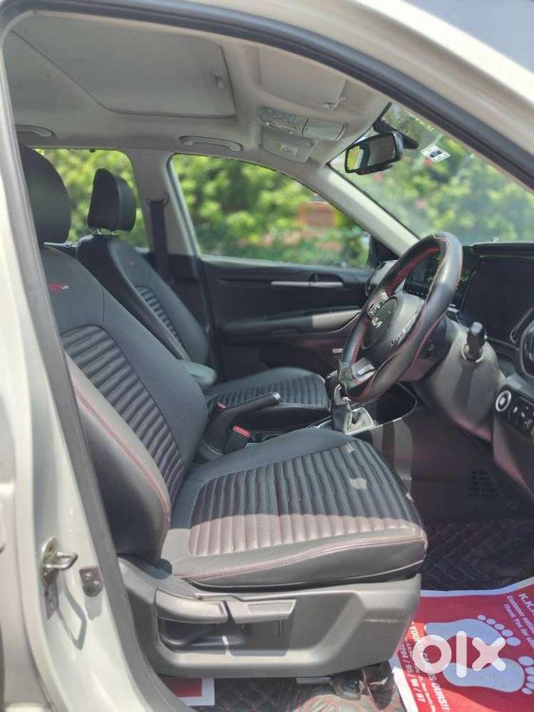 Kia Sonet Gtx, 2022, Diesel