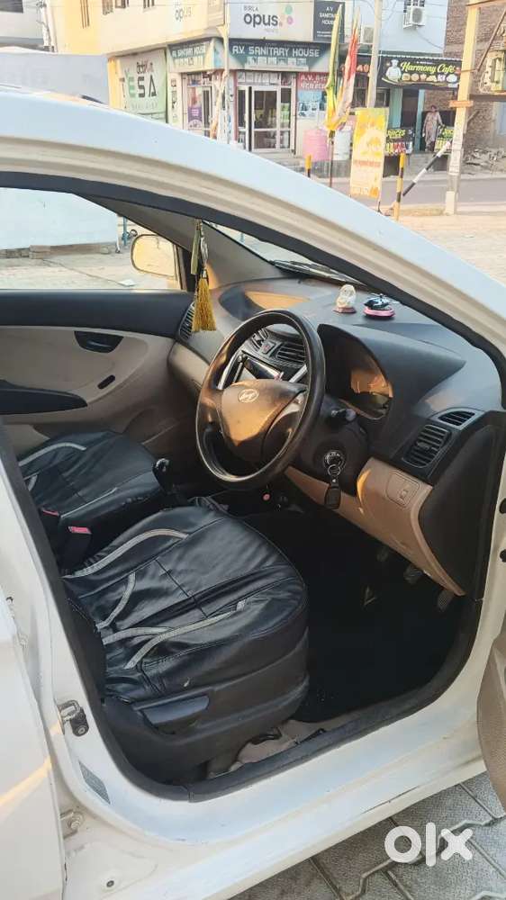Hyundai Eon Era+ With Touch Screen & 3d Sound