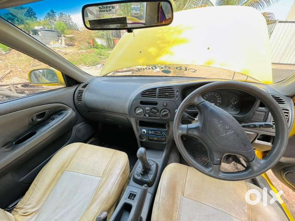 Mitsubishi Petrol Car 2002