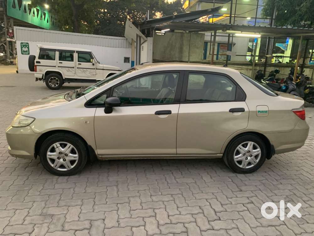 Honda City 2006 Petrol Well Maintained