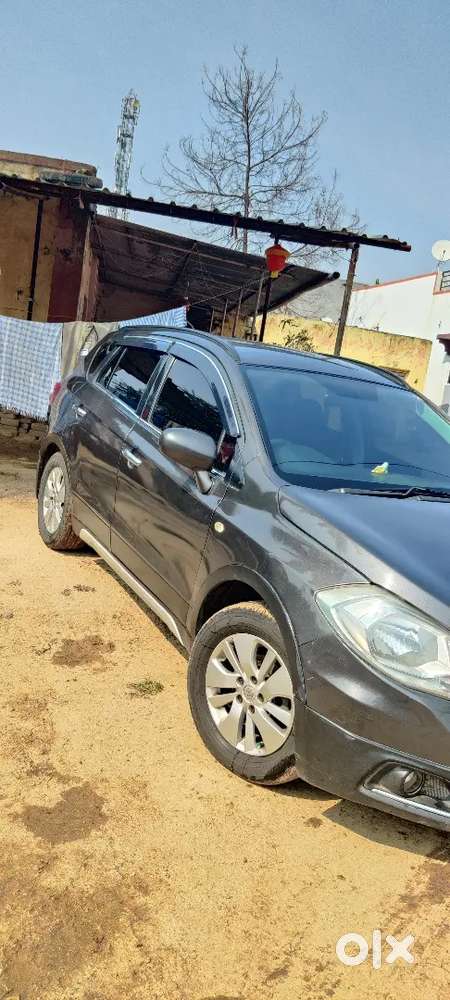 Maruti Suzuki S Cross 2016 Diesel Well Maintained