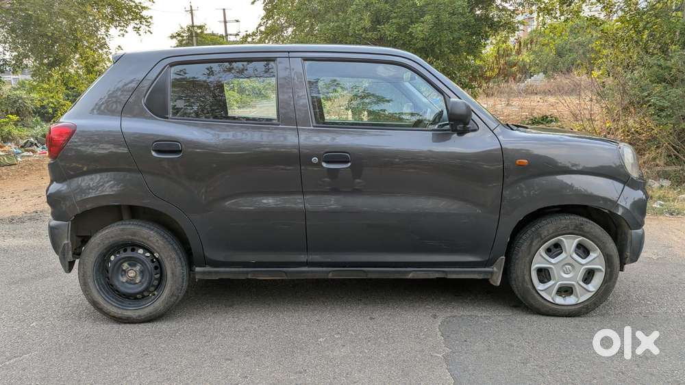 Maruti Suzuki S-presso Vxi Opt, 2022, Petrol