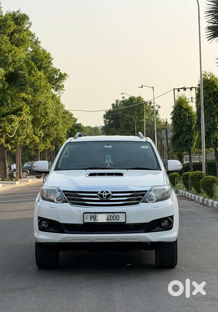 Toyota Fortuner 3.0 4x2 Automatic, 2015, Diesel
