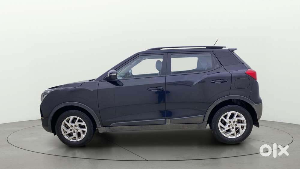 Mahindra Xuv300 W8 Diesel, 2023, Diesel