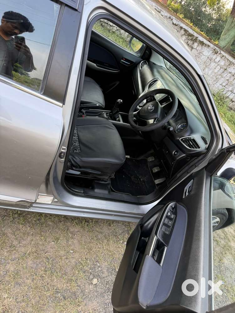 Toyota Glanza Hybrid Petrol 2019