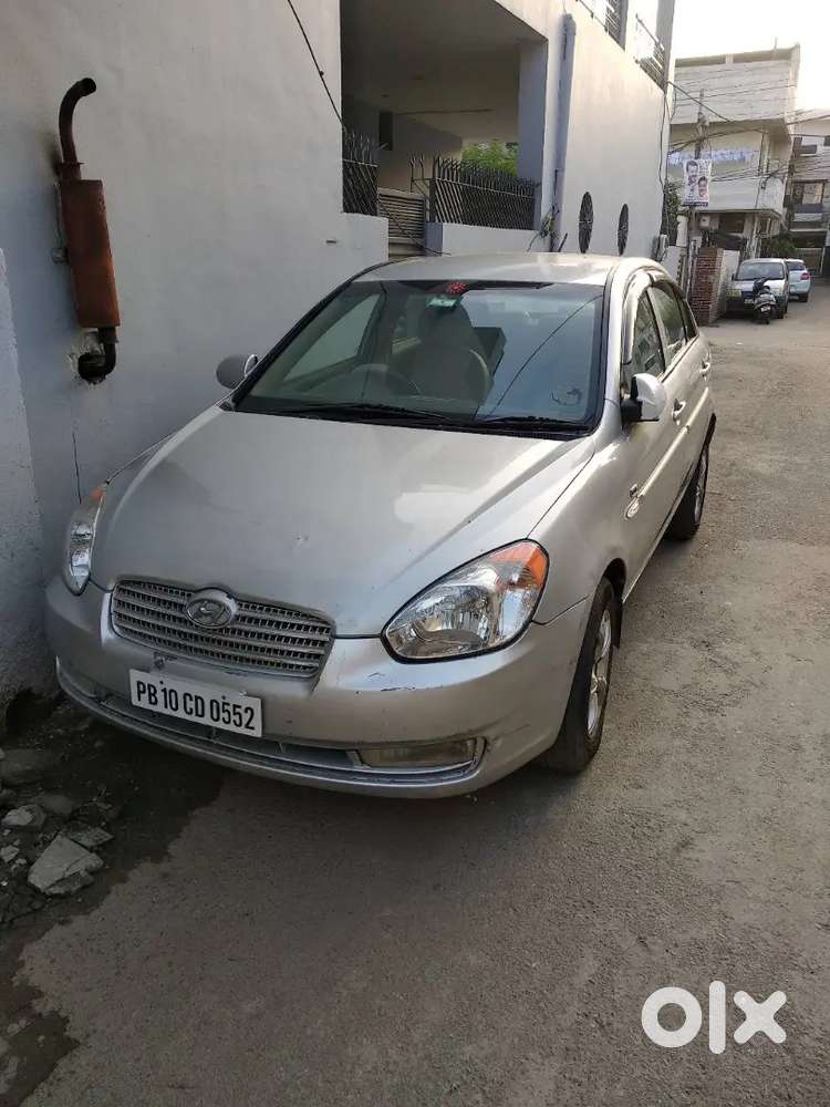 Hyundai Verna 2007 Diesel 225000 Km Driven